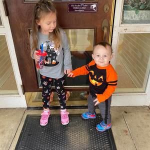 Meet your Posher, Sharon